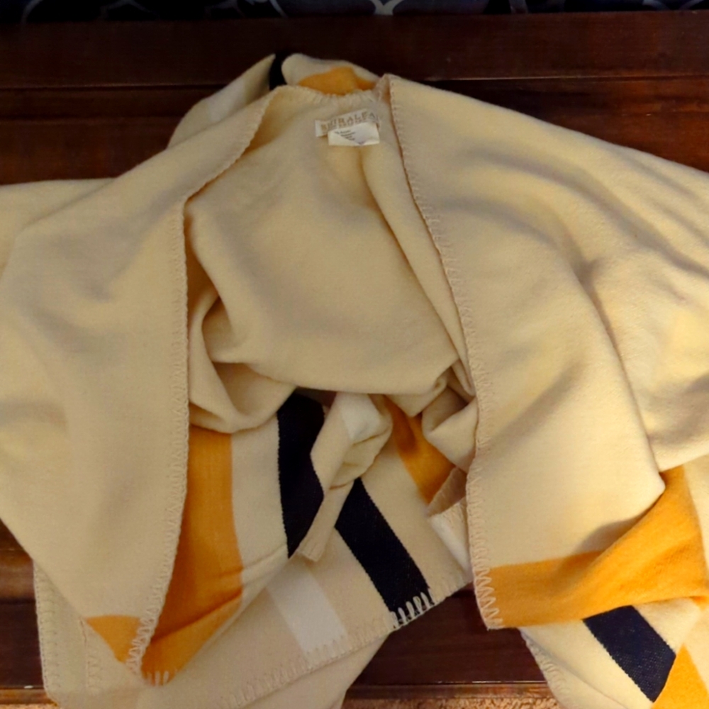 Shiraleah Chicago wrap